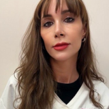 דניאלה למיס